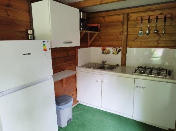 Insolite Arawakane Gites Du Manial Chalet 黑角 外观 照片